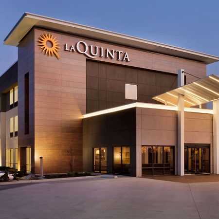 La Quinta Inn & Suites By Wyndham St Louis Route 66 Saint Louis Exterior photo